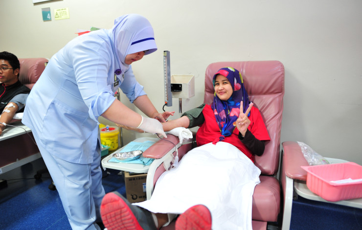 BLOOD DONATION AT HSI 2017